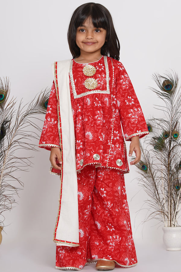 Girls Hand Gotawork Floral Kurta with Red Plazzo & White Dupatta - Little Bansi