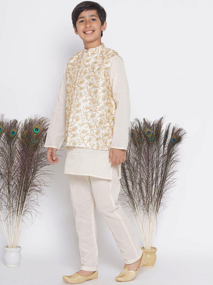 Banarasi Boys Floral Embroidery Jacket with Cotton Kantha kurta and Pyjama - Little Bansi