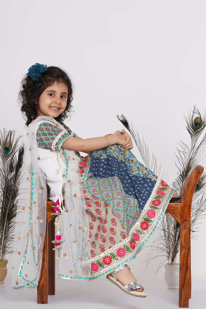 Girls Cotton Floral Embroidery Kurta with Kali Work Lehenga and Tussel work - Little Bansi