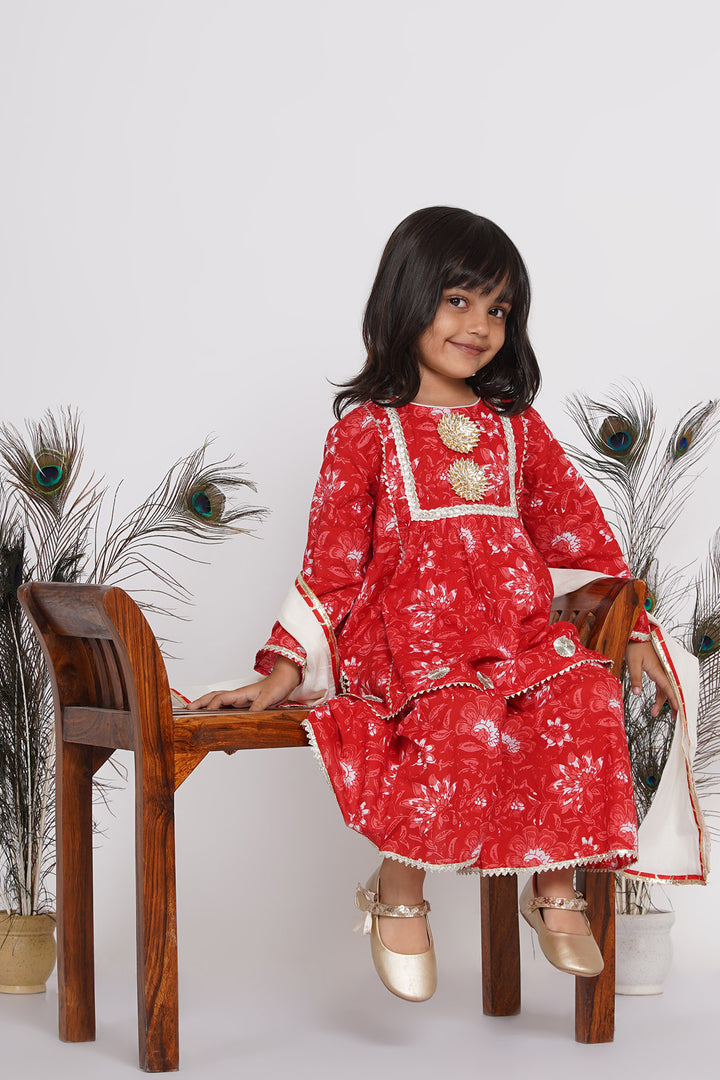 Girls Hand Gotawork Floral Kurta with Red Plazzo & White Dupatta - Little Bansi