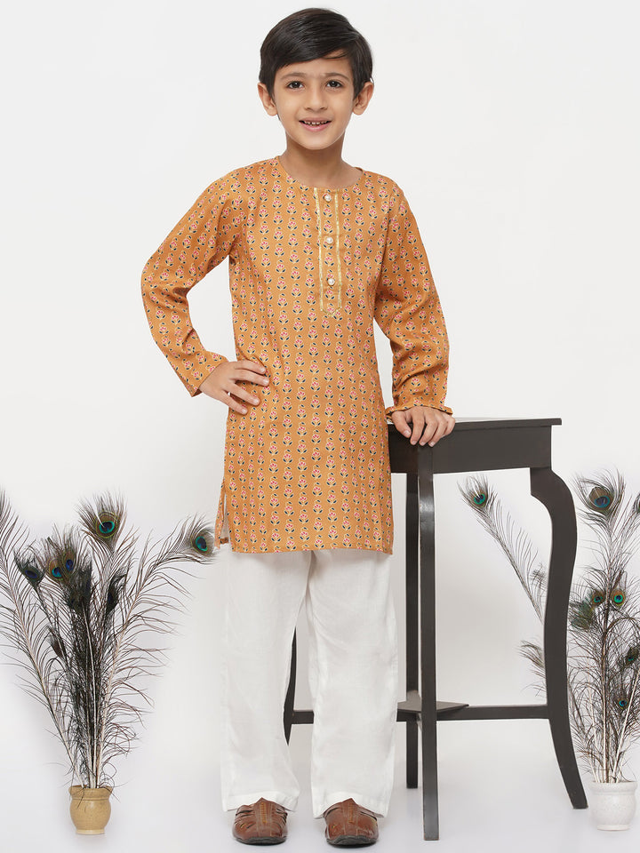 Boys  Cotton Silk Floral Kurta with Pearl Buttons and Pyjama - Little Bansi
