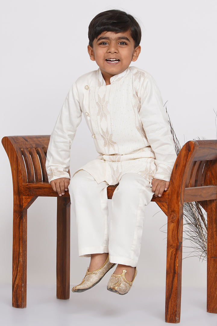 Boys White Embroidery Sherwani with Pant made of Silk - Little Bansi
